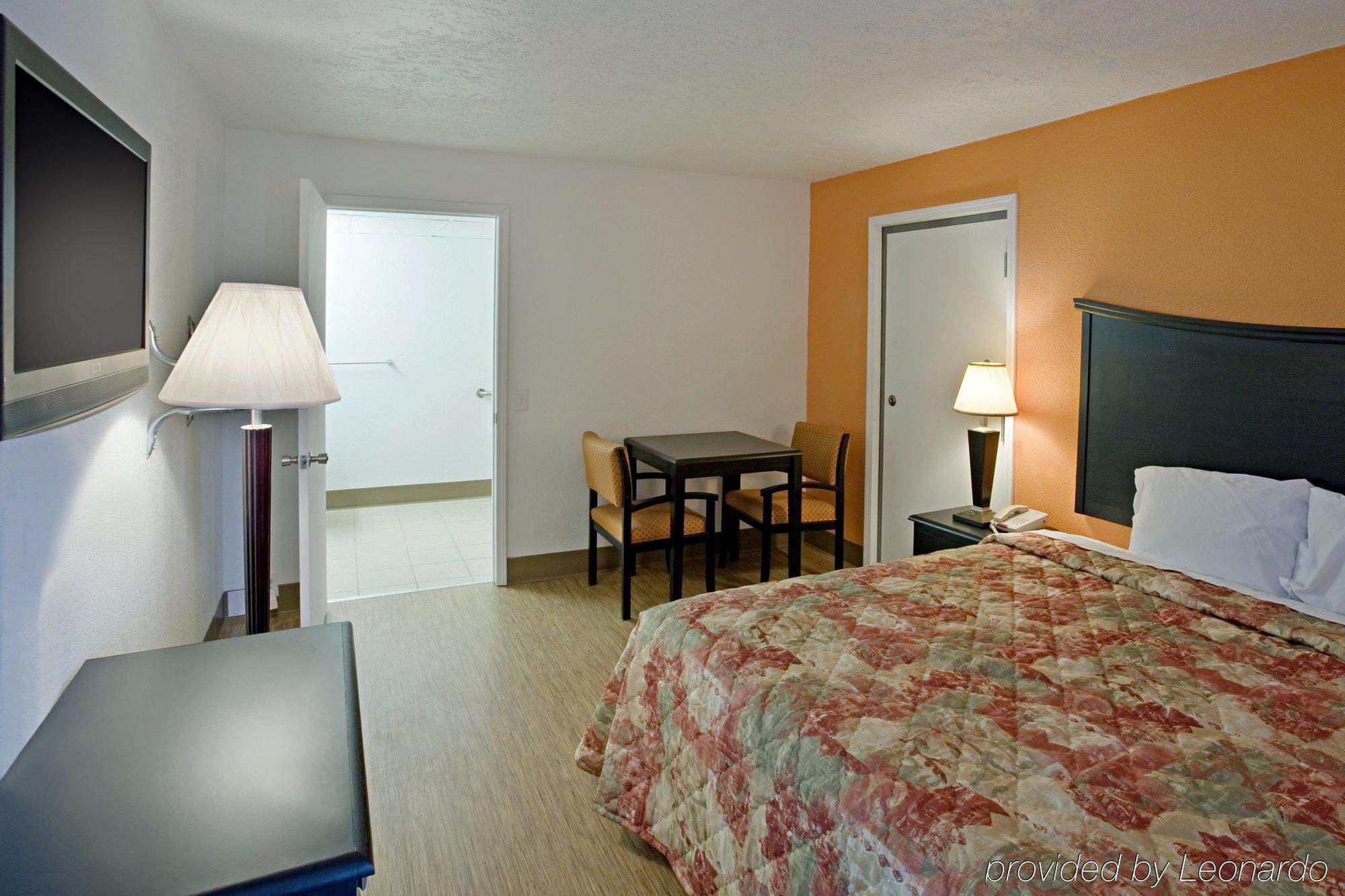 Econo Lodge Metropolis Værelse billede