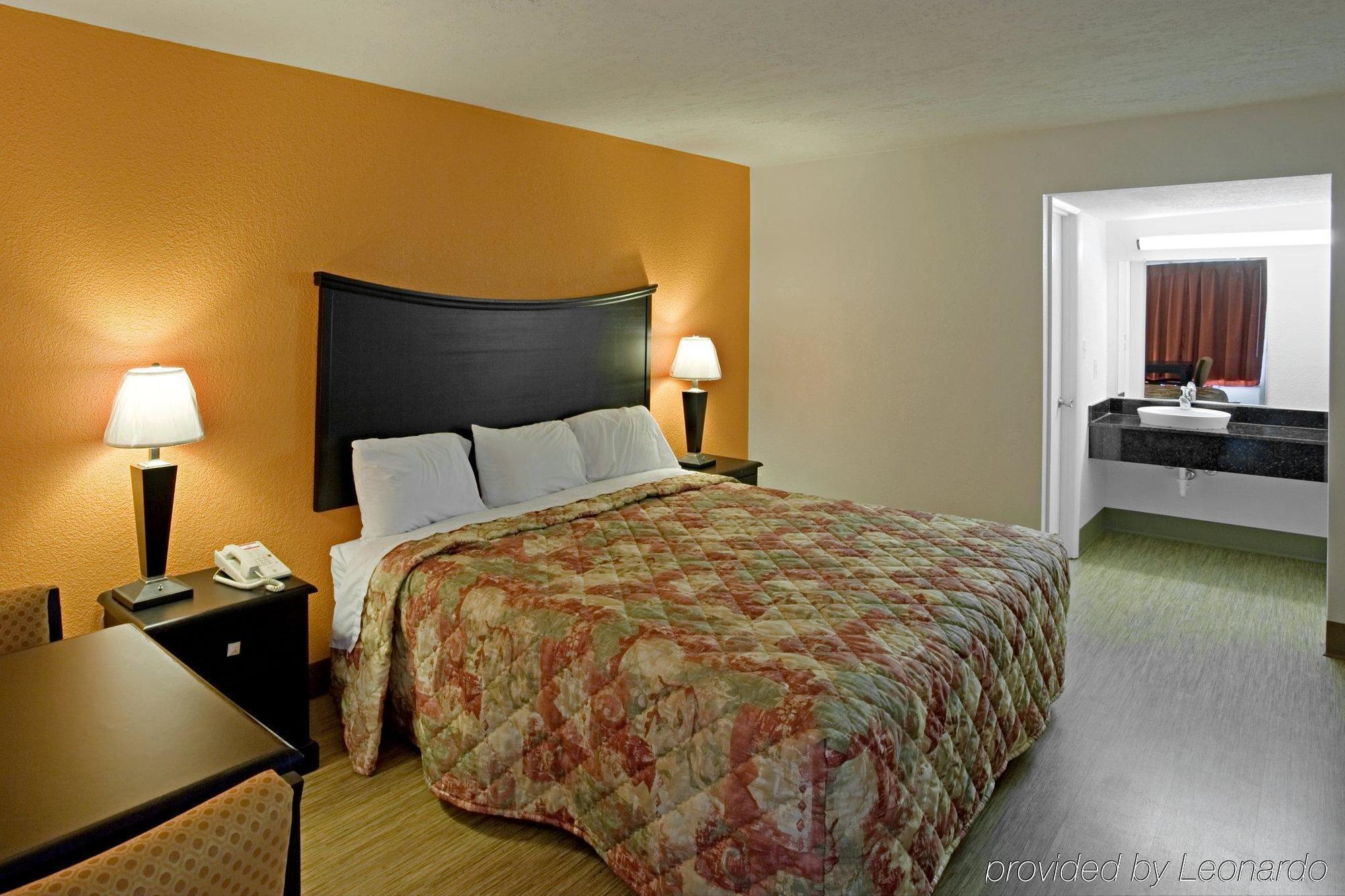 Econo Lodge Metropolis Værelse billede